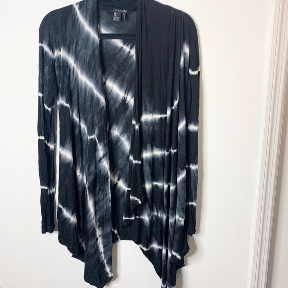 Forever 21 Sweaters - Forever 21 tie dye cardigan black size small
